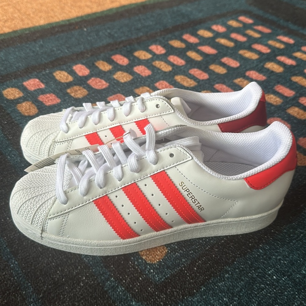 Brand New “Superstar” Adidas Sneakers
